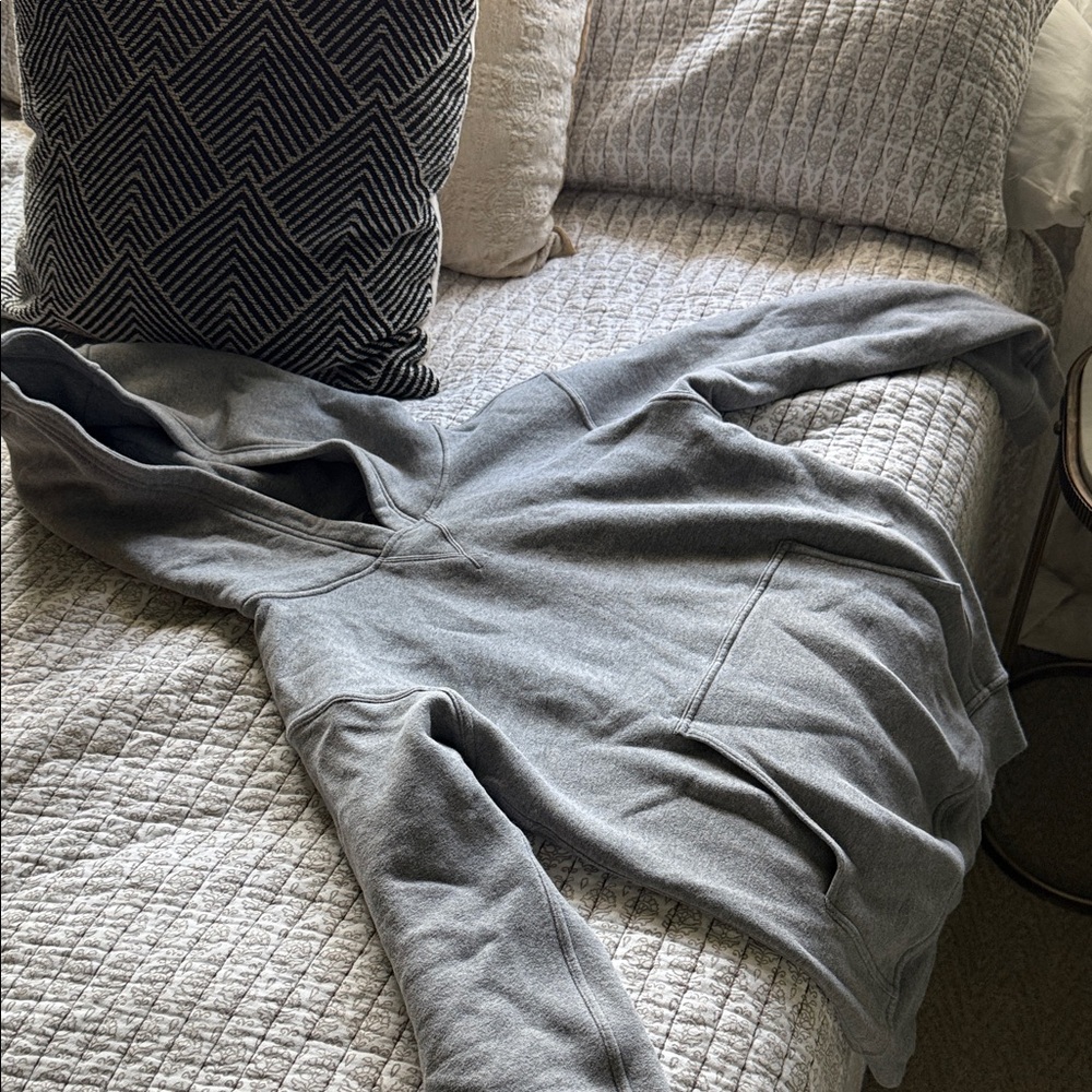 Lululemon Athletica Heather Gray Sweatshirt